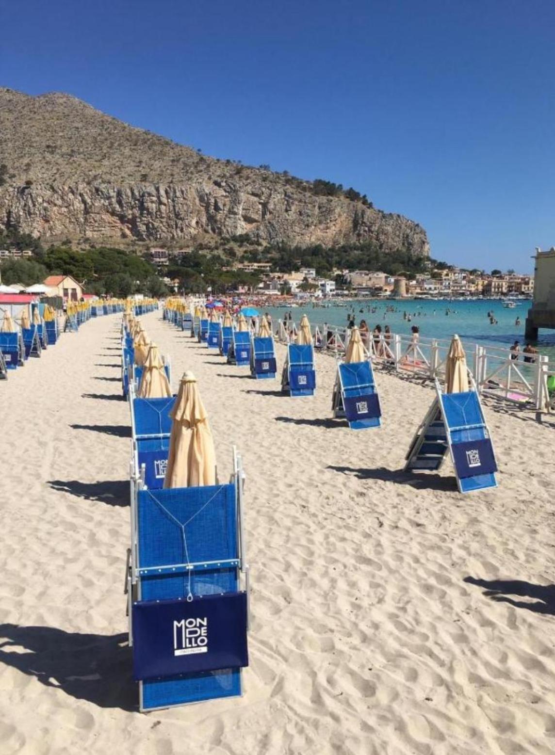 Medea Mondello Holiday Exterior foto